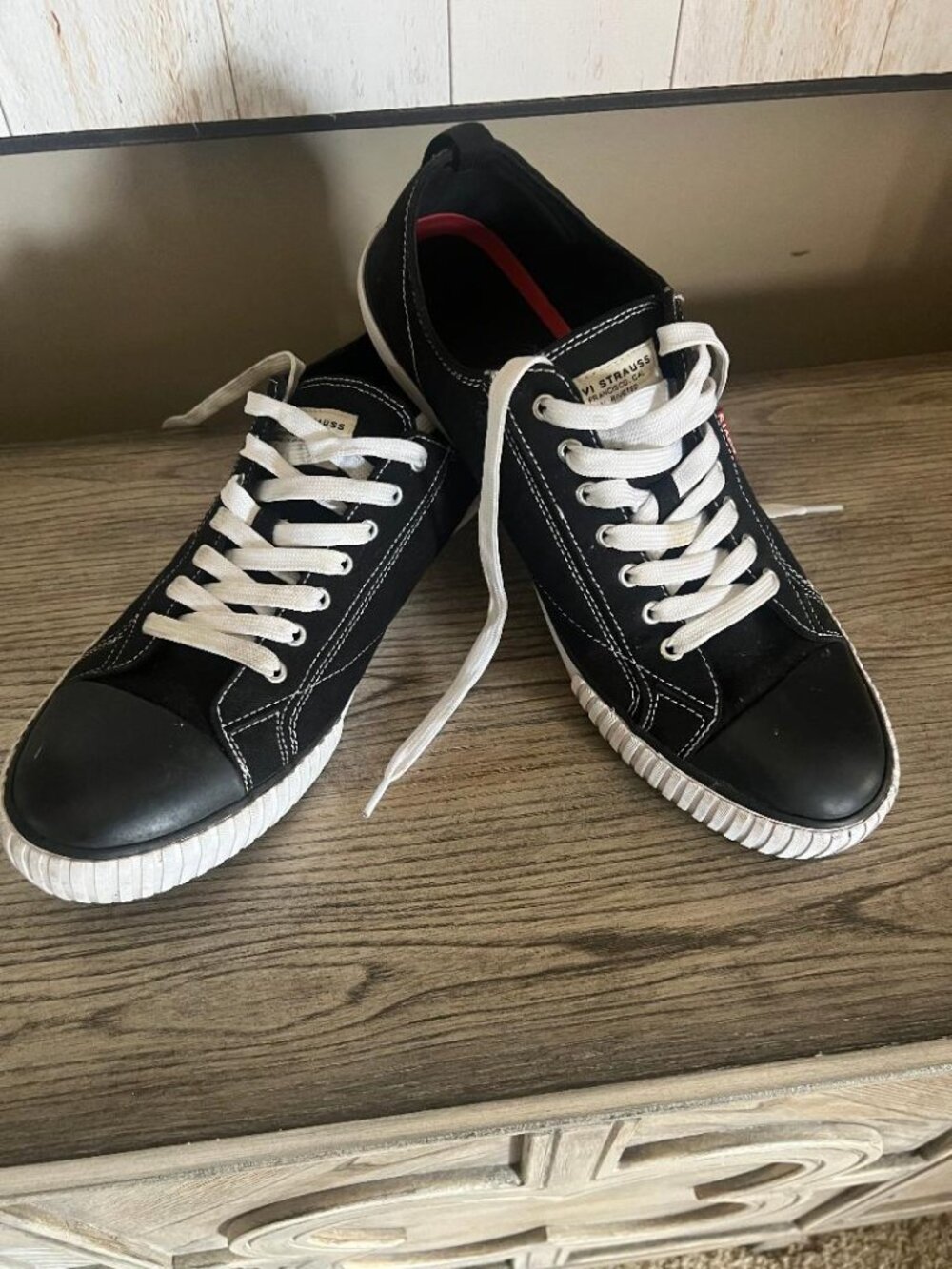 Levi's Men’s Sneakers Low Top- Black Canvas- Size Men's 12-